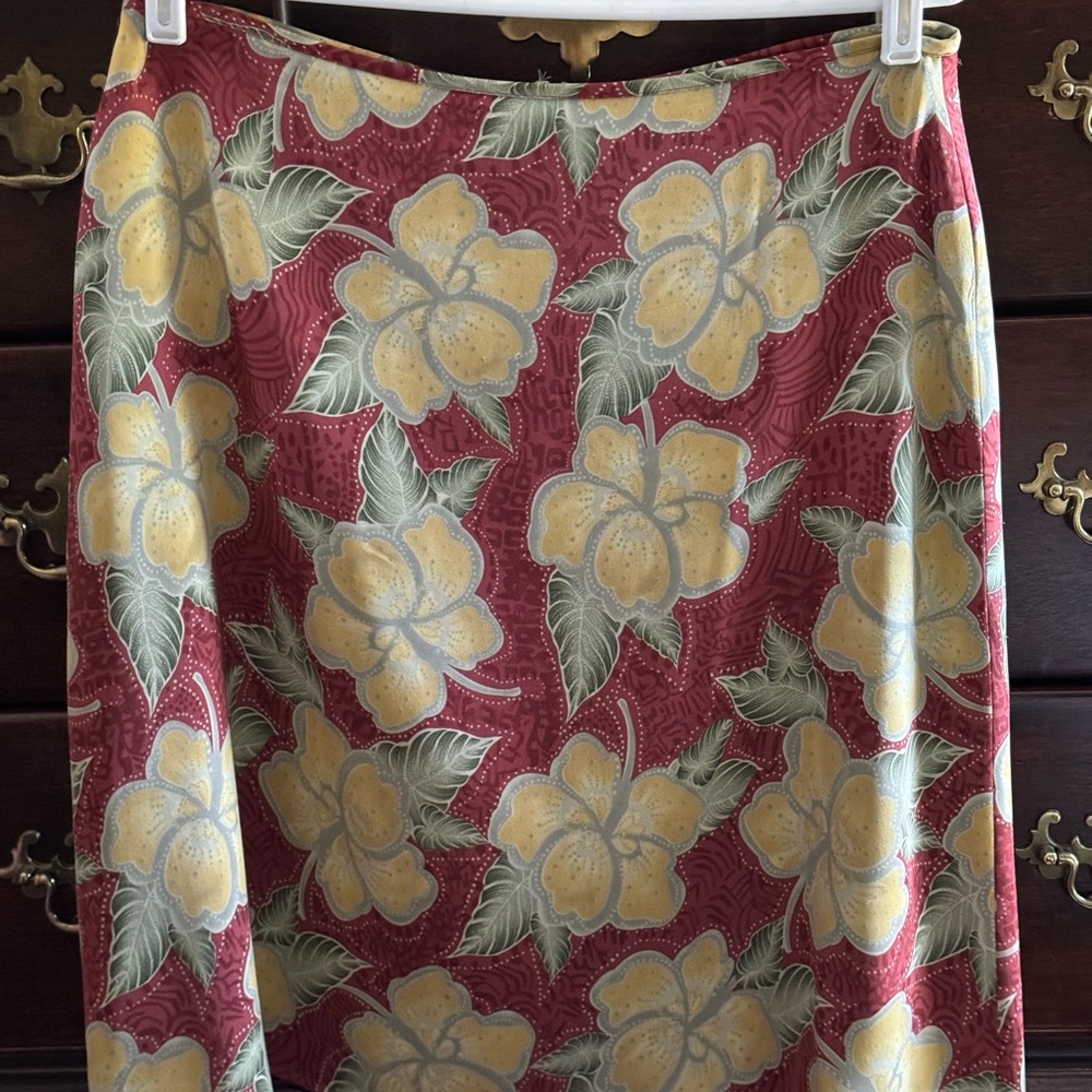 Tommy Bahama Silk Skirt Size 12
